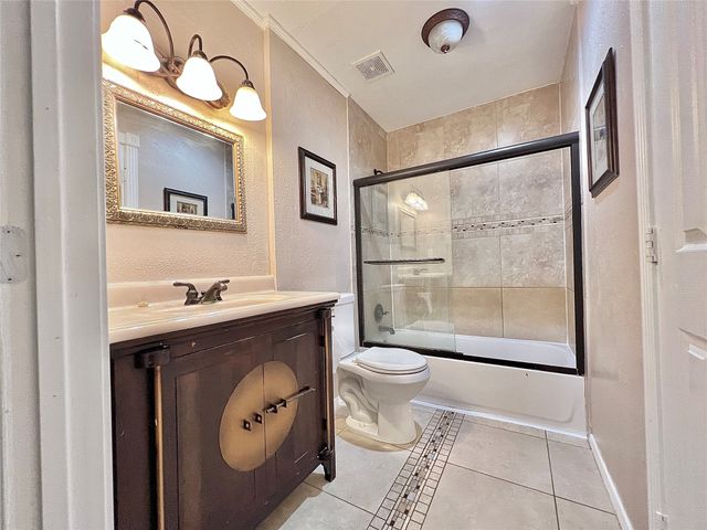 808 E Heath Street, Rockwall, TX 75087