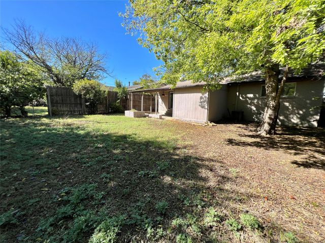 808 E Heath Street, Rockwall, TX 75087