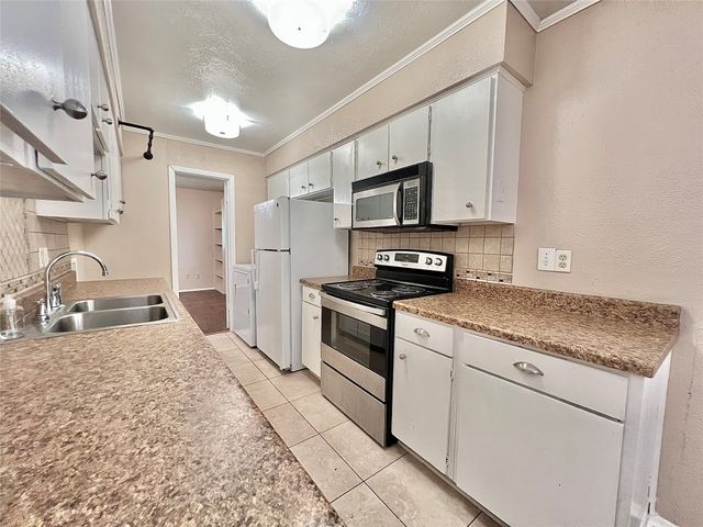 808 E Heath Street, Rockwall, TX 75087