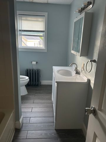 16-18 Franklin St 2, Whitman, MA 02382
