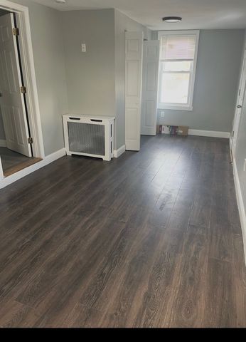 16-18 Franklin St 2, Whitman, MA 02382