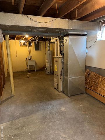 29473 Steinhauer Street, Inkster, MI 48141