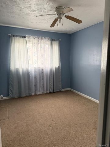 29473 Steinhauer Street, Inkster, MI 48141