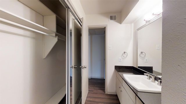 4708 Abbott Avenue 4708-103, Highland Park, TX 75205