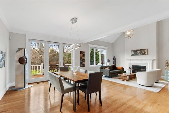 37 Crenshaw Lane 37, Andover, MA 01810