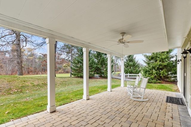 37 Crenshaw Lane 37, Andover, MA 01810