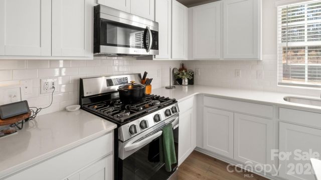 1615 Spring Lot Drive, Edgemoor, SC 29712