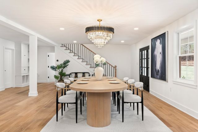 61 Meadowbrook Road, Carlisle, MA 01741