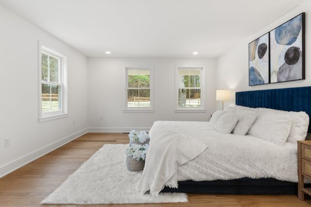 61 Meadowbrook Road, Carlisle, MA 01741