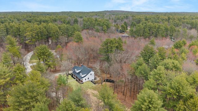 61 Meadowbrook Road, Carlisle, MA 01741