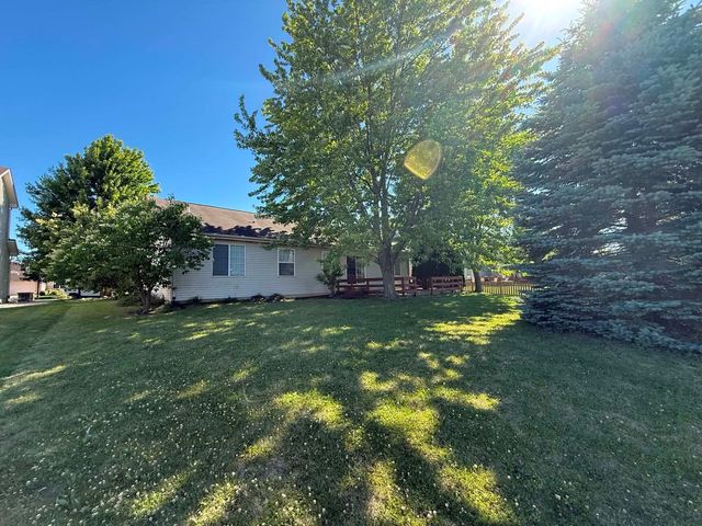 1102 Bayside Lane, Shorewood, IL 60404