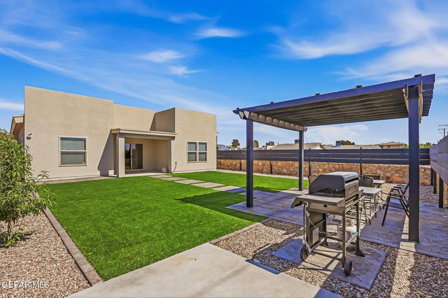 301 ISAIAS Avenue, Canutillo, TX 79835