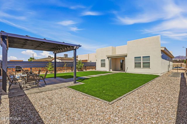 301 ISAIAS Avenue, Canutillo, TX 79835