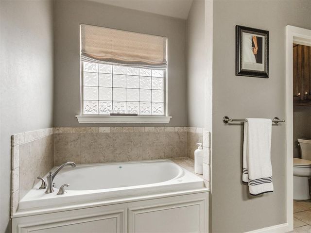 1918 Ithaca Drive, Norman, OK 73071