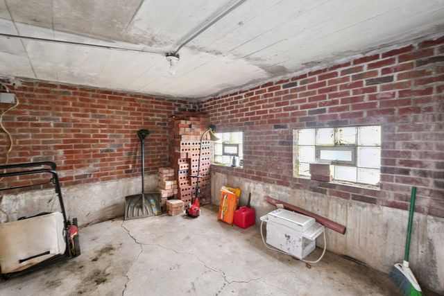 6054 W 64th Street, Chicago, IL 60638