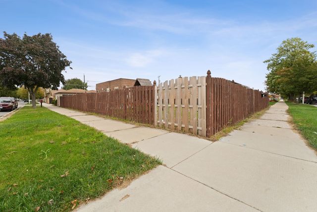 6054 W 64th Street, Chicago, IL 60638