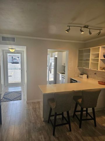 1461 S Ocean Blvd Apt 107, Lauderdale By The Sea, FL 33062