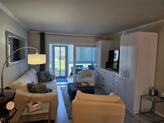 1461 S Ocean Blvd Apt 107, Lauderdale By The Sea, FL 33062