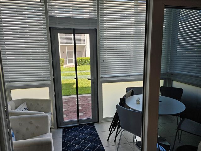 1461 S Ocean Blvd Apt 107, Lauderdale By The Sea, FL 33062