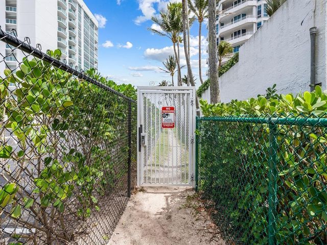 1461 S Ocean Blvd Apt 107, Lauderdale By The Sea, FL 33062