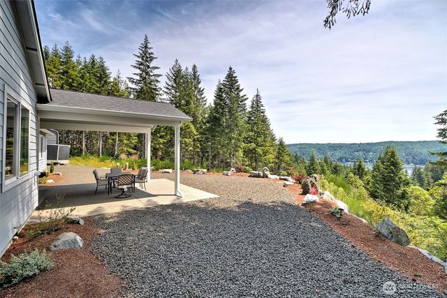 361 NE Southridge Drive, Belfair, WA 98528