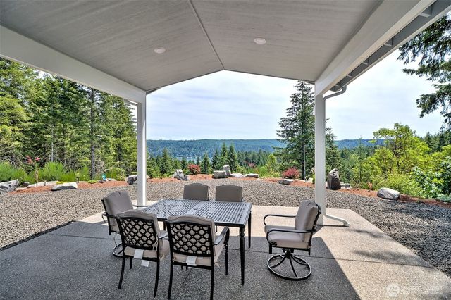 361 NE Southridge Drive, Belfair, WA 98528