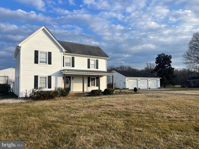 33 CROOKHORN RD, Montross, VA 22520