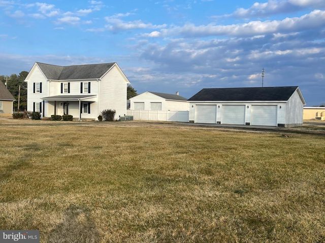 33 CROOKHORN RD, Montross, VA 22520