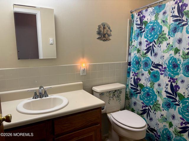 1 Alpine Road A, Whiting, NJ 08759