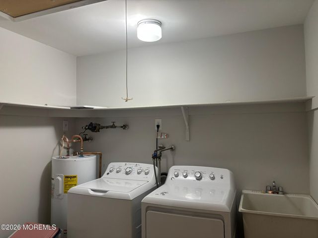 1 Alpine Road A, Whiting, NJ 08759