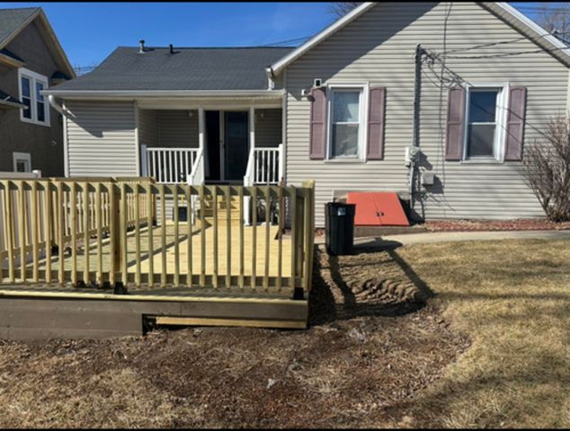 1017 PULASKI Street, Peru, IL 61354