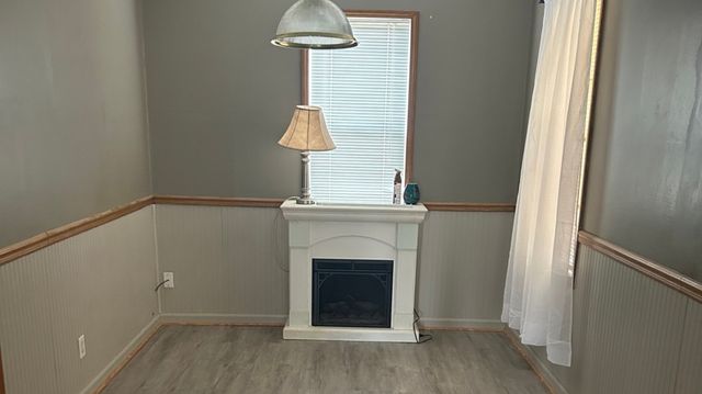 1017 PULASKI Street, Peru, IL 61354