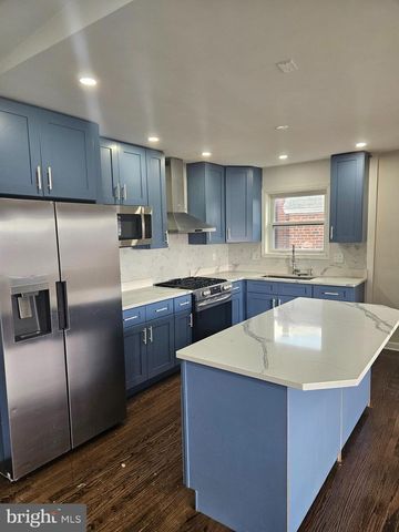 7822 ANITA DR, Philadelphia, PA 19111