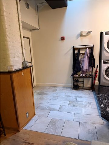 1117 Douglas Avenue 120, North Providence, RI 02904