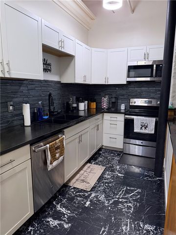 1117 Douglas Avenue 120, North Providence, RI 02904