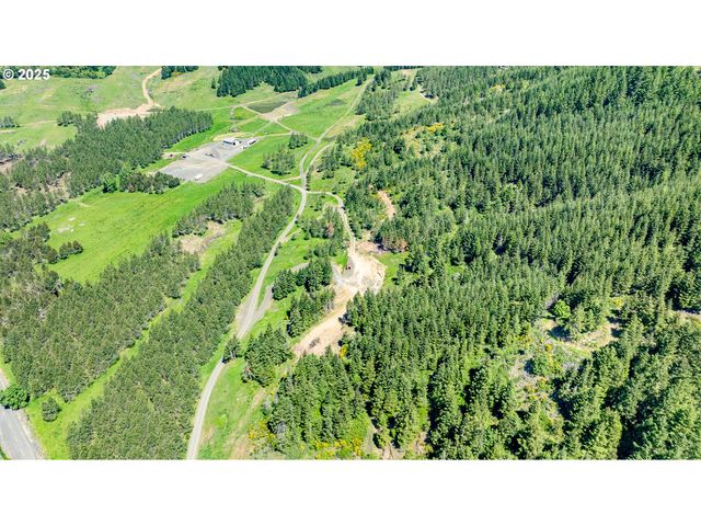 2795 OAK HILL Rd, Roseburg, OR 97471