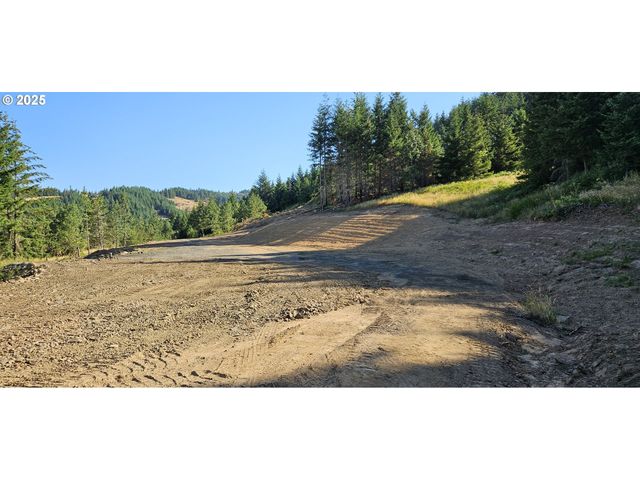 2795 OAK HILL Rd, Roseburg, OR 97471