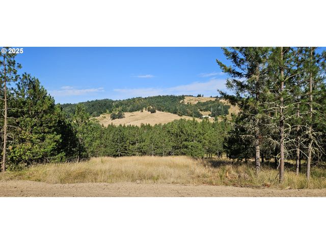 2795 OAK HILL Rd, Roseburg, OR 97471