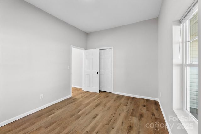 1000 Caldwell Street, Statesville, NC 28677