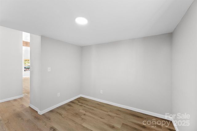 1000 Caldwell Street, Statesville, NC 28677