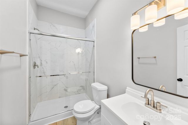 1000 Caldwell Street, Statesville, NC 28677