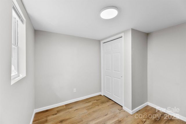 1000 Caldwell Street, Statesville, NC 28677