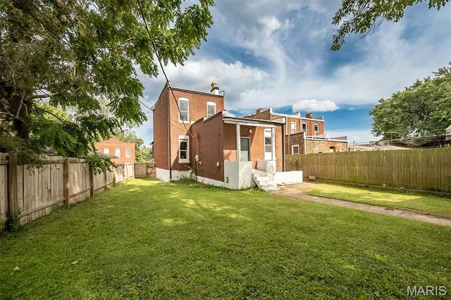 2817 Nebraska Avenue, St Louis, MO 63118