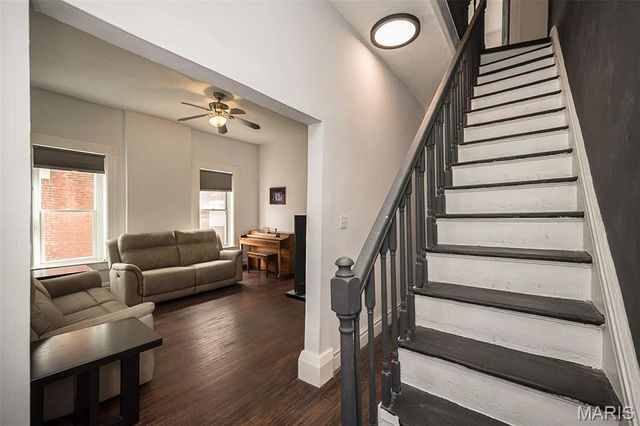 2817 Nebraska Avenue, St Louis, MO 63118