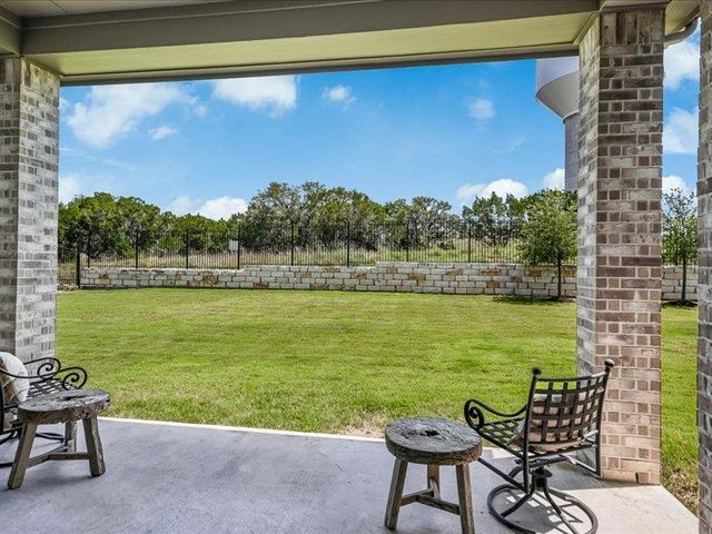 320 Old Stone RD, Austin, TX 78737