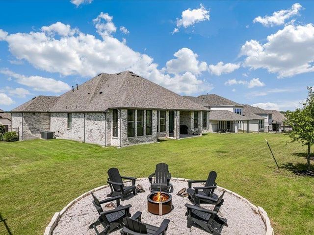 320 Old Stone RD, Austin, TX 78737
