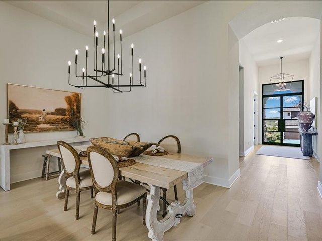 320 Old Stone RD, Austin, TX 78737