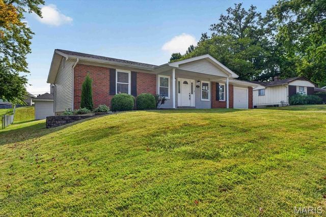 3404 Taylor Avenue, Bridgeton, MO 63044