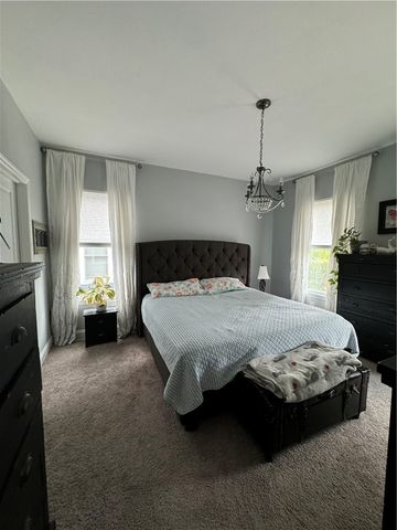 1223 Columbus, Manchester, PA 15233