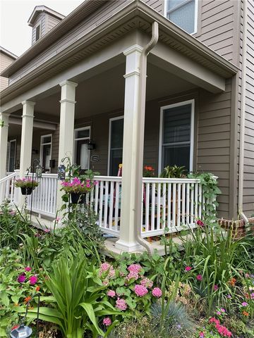1223 Columbus, Manchester, PA 15233